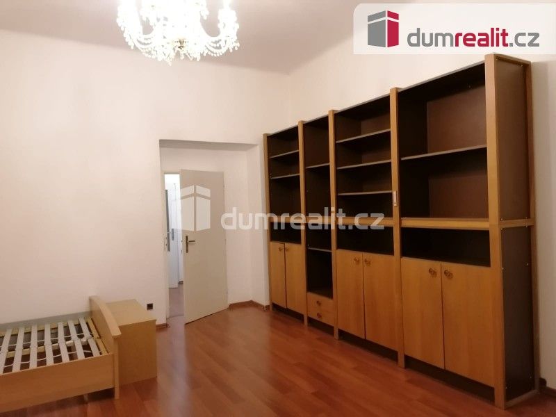 1+kk, Kandertova, Praha, 20 m²