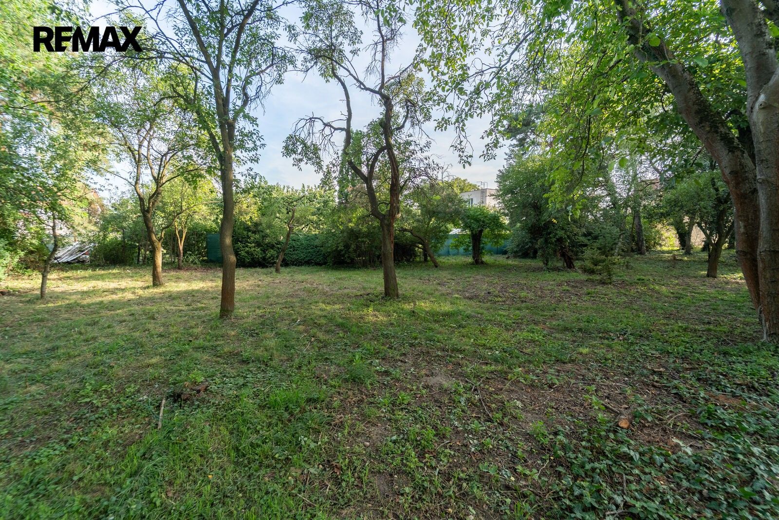 Prodej pozemek pro bydlení - Krakovany, 818 m² - 1