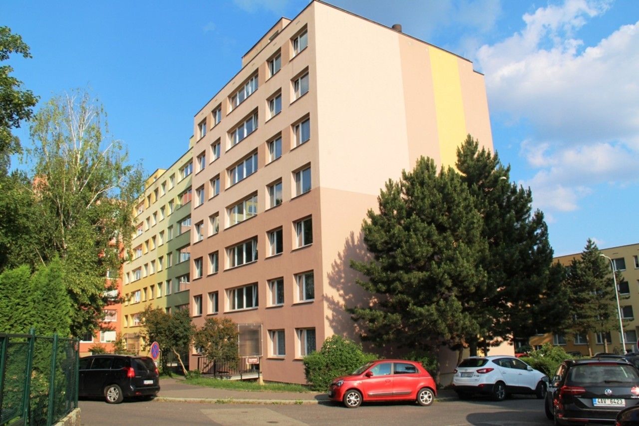 Pronájem byt 2+kk - Žalovská, Praha, 44 m²