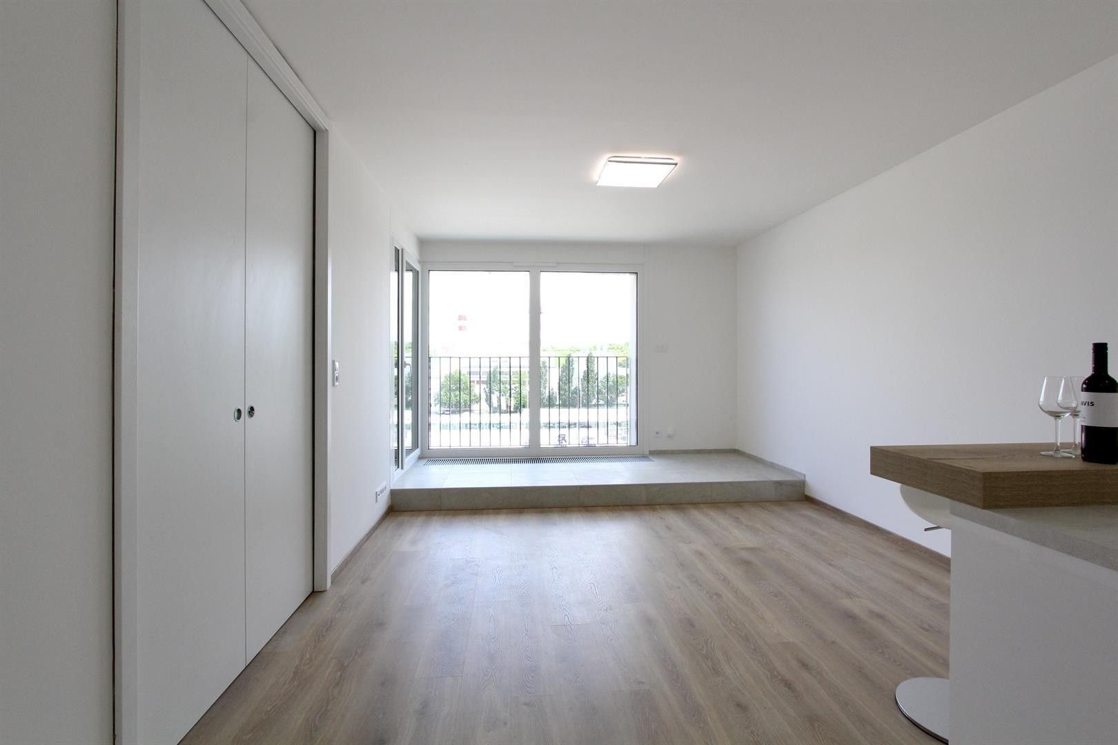 Pronájem byt 2+kk - Střední 616, Brno, 57 m²