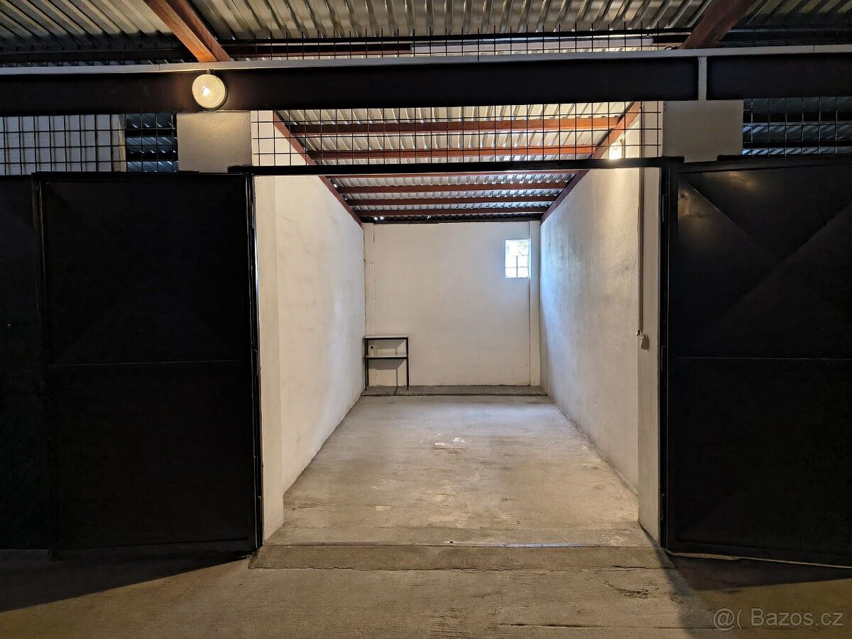 Garáže, Brno, 628 00 - 1