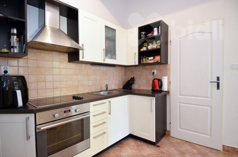 Prodej byt 2+kk - Hradecká, Praha, 42 m²
