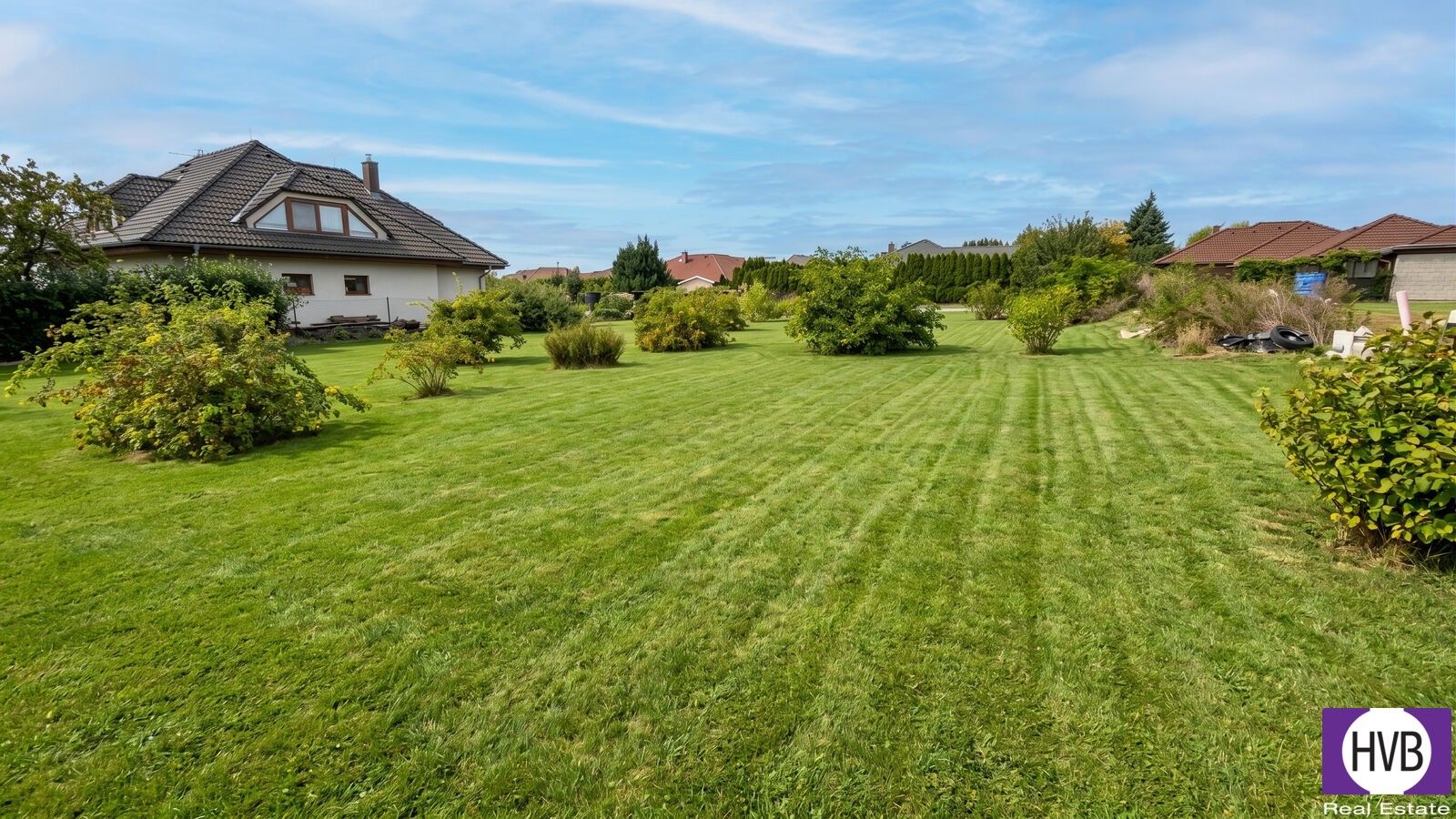 Pozemek pro bydlení · 911 m² · Lichoceves - 1