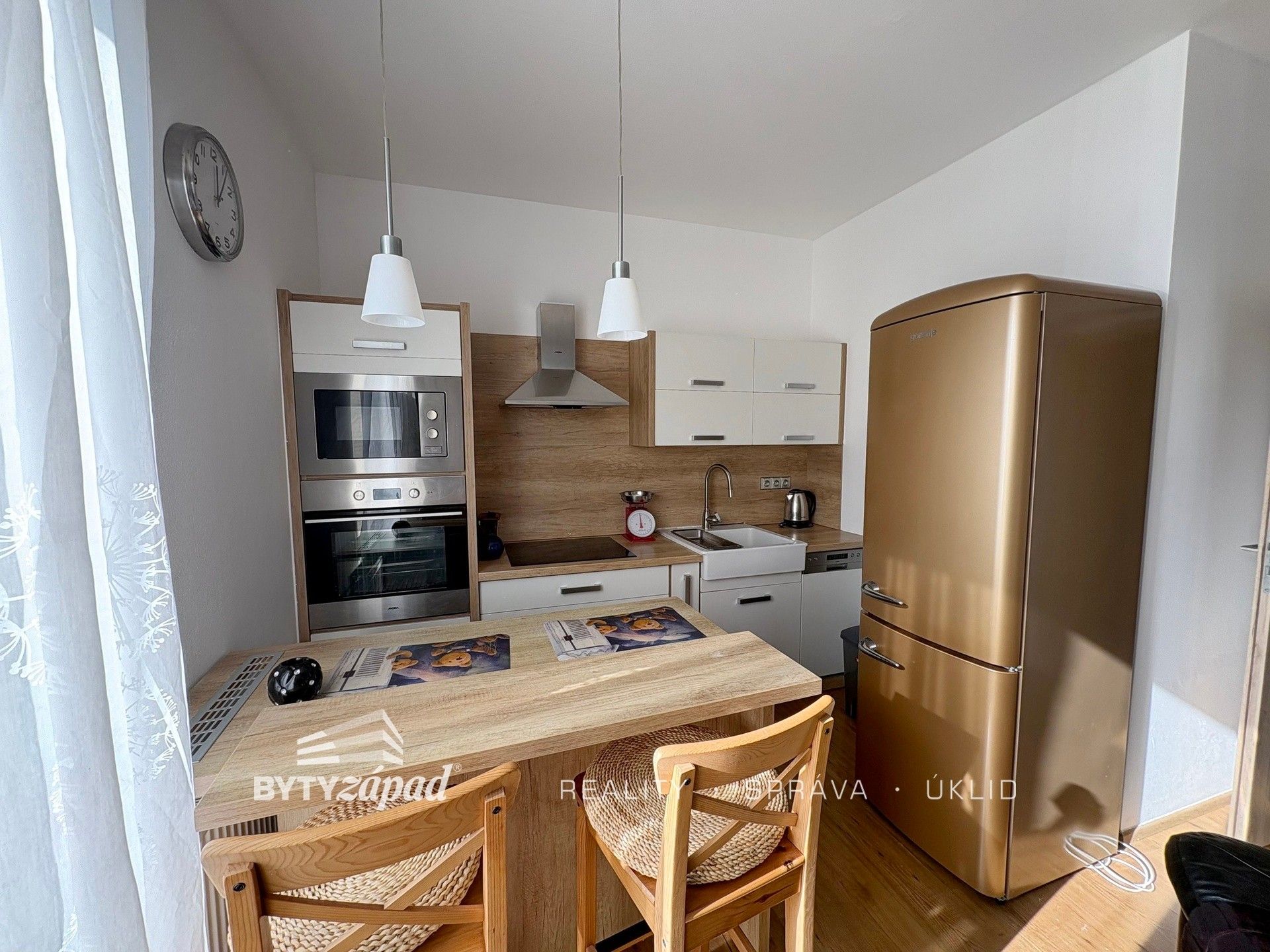 Pronájem byt 2+kk - Špačková 277, Plzeň, 56 m²