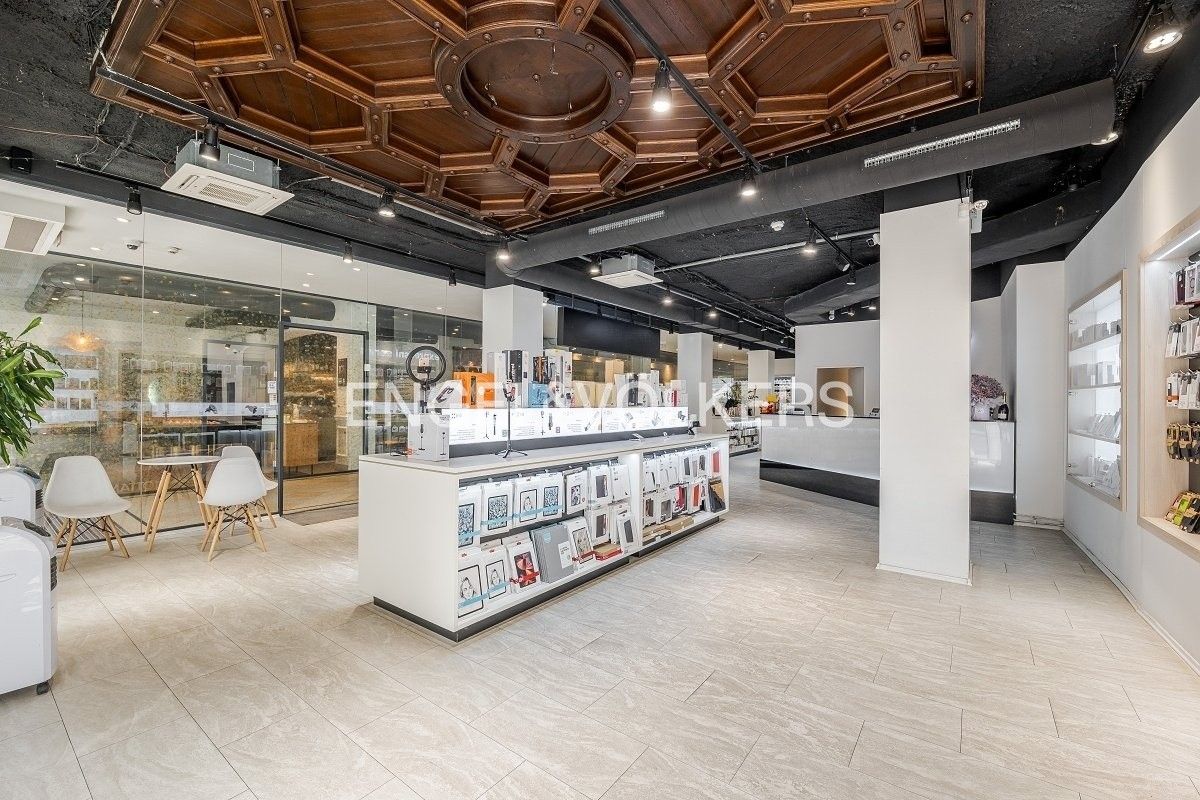 Obchodní prostory · 176 m² · Jungmannova 30, Praha Nové Město - 3