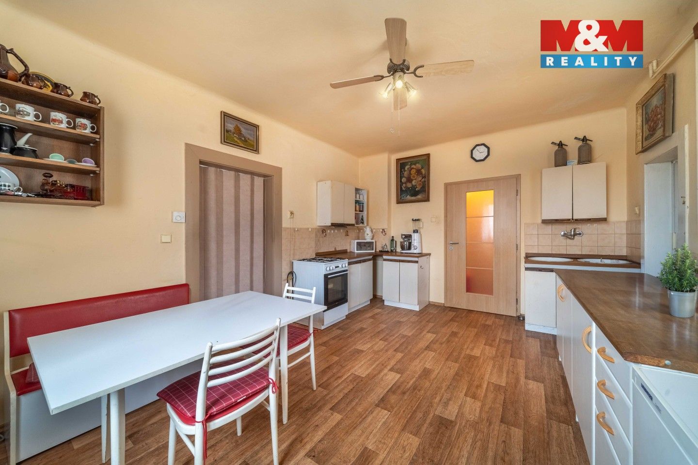 Prodej rodinný dům - Ke cvičišti, Štěnovice, 113 m²