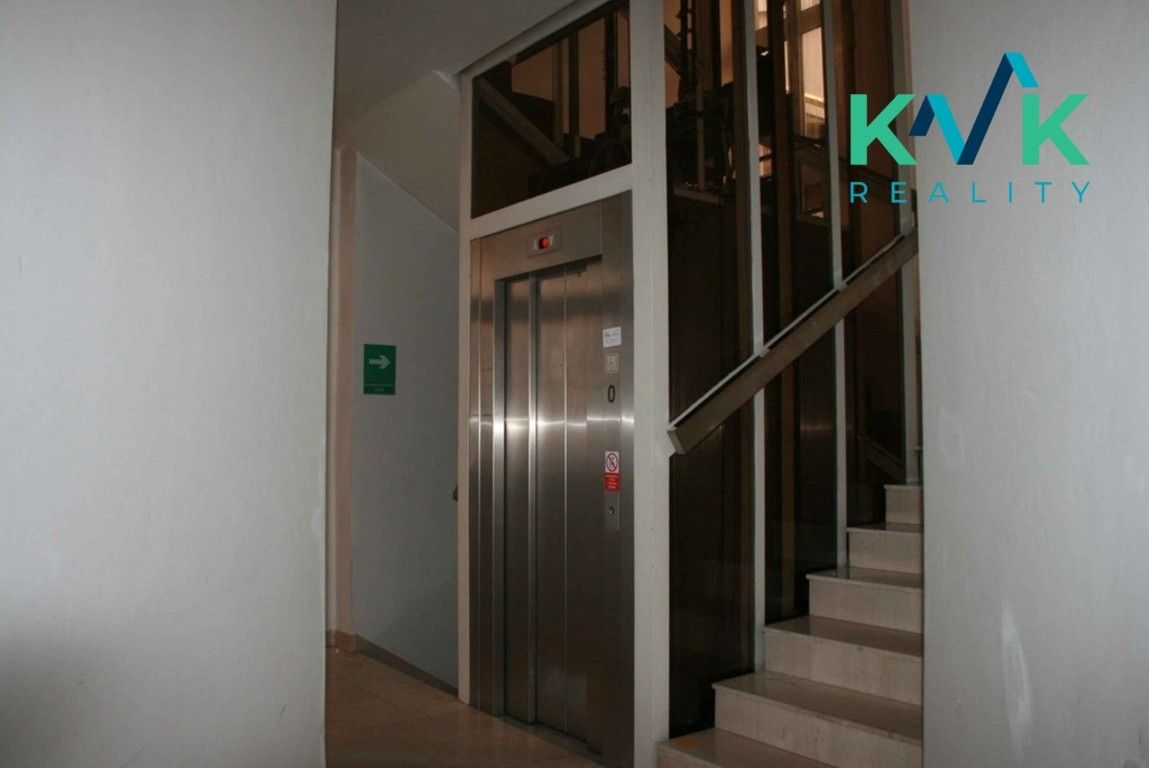 Kancelář · 25 m² · Dr. Davida Bechera, Karlovy Vary - 3