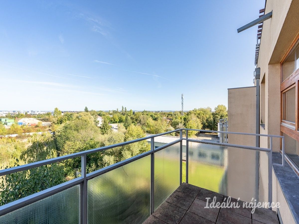 Pronájem byt 2+kk - Štěpařská, Praha, 68 m²