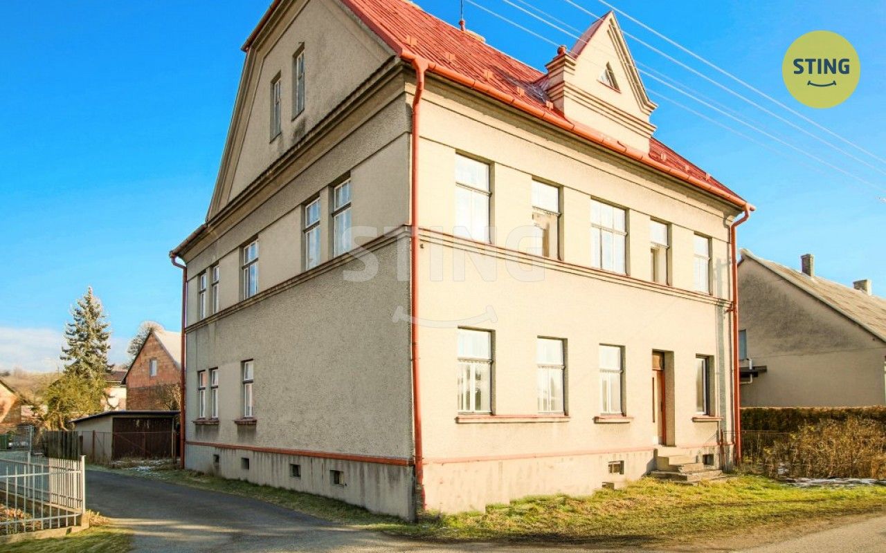 Rodinné domy, Dobrá, 600 m² - 1