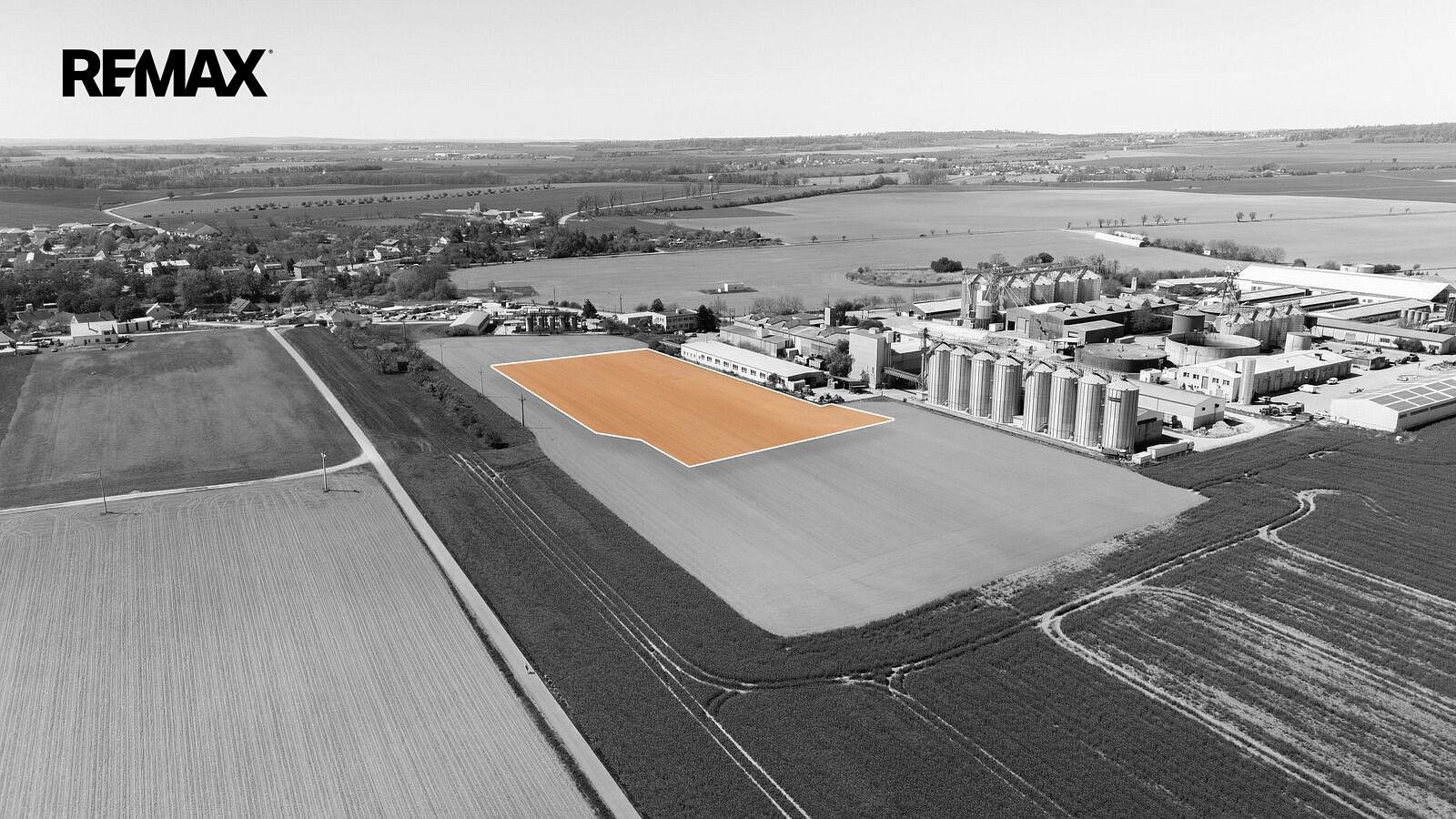 Prodej komerční pozemek - Hrotovice, okres Třebíč, Kraj Vysočina - 5