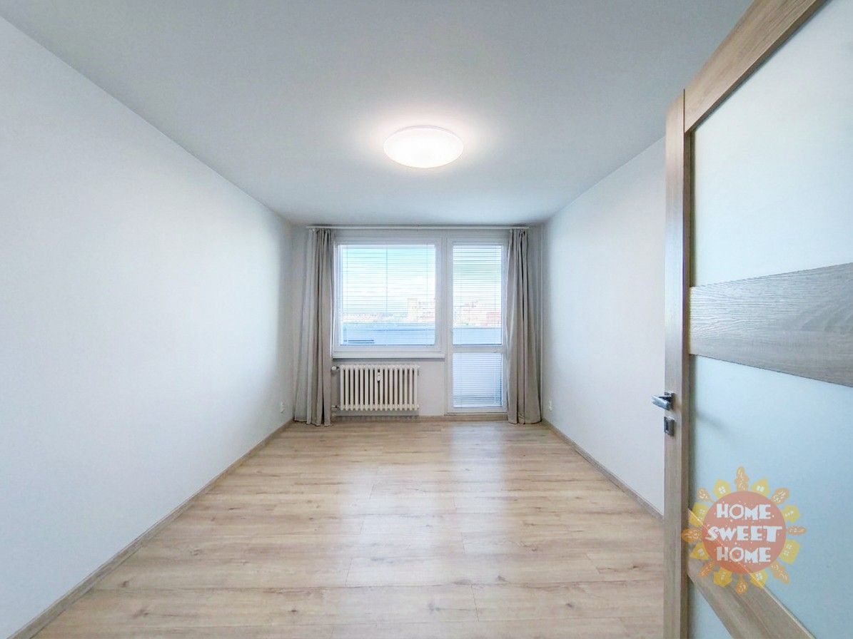 Byt 2+kk – Praha, Praha 8 – pohled 5