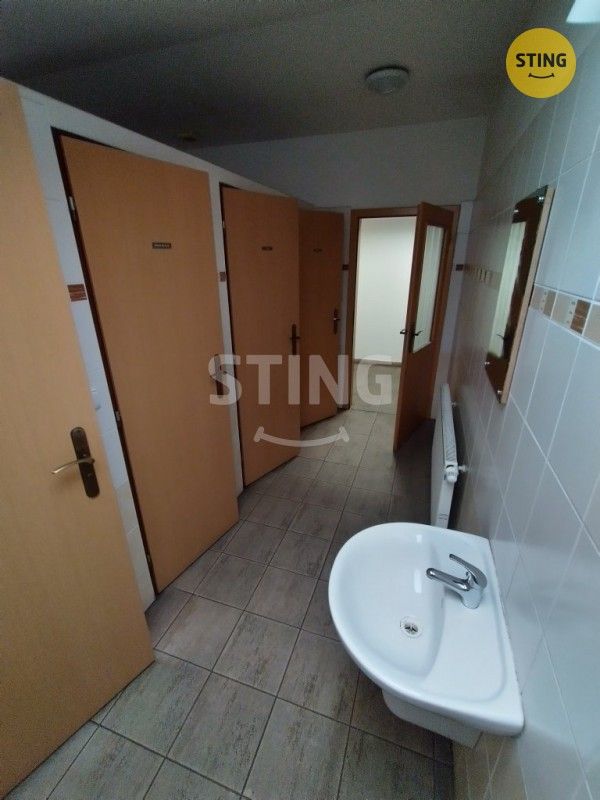 Pronájem kancelář - Třinec, 21 m² - 5