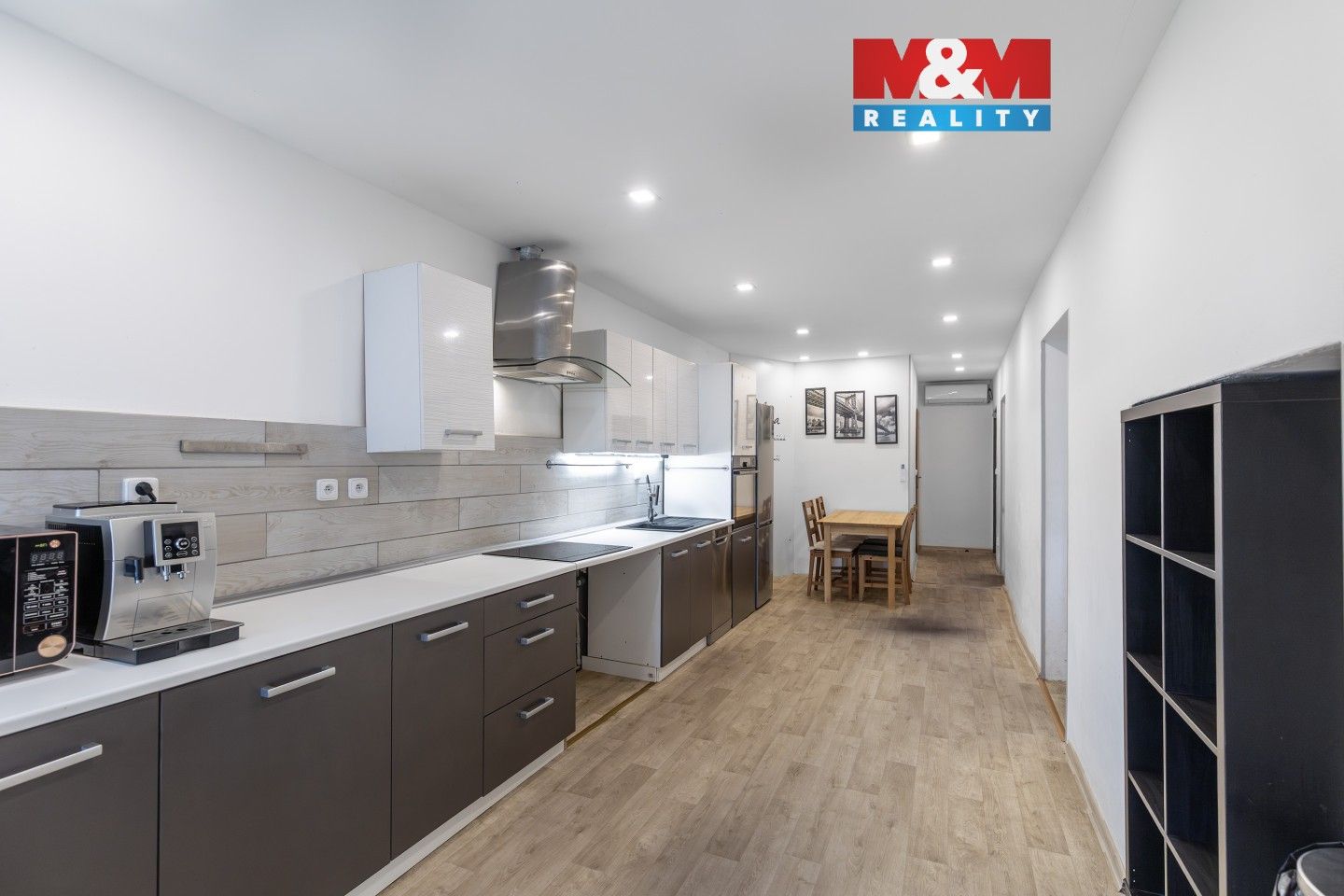 Prodej rodinný dům - Komenského nábřeží, Paskov, 215 m²