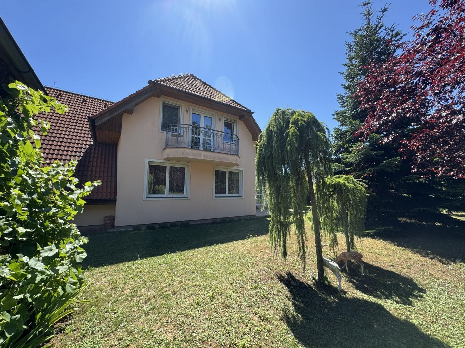 Rodinný dům · 301 m² · Nad Helmrovkou, Praha - 4