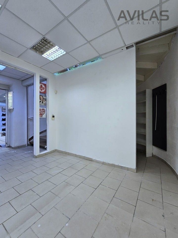 Obchodní prostory, Vnoučkova, Benešov, 16 m²