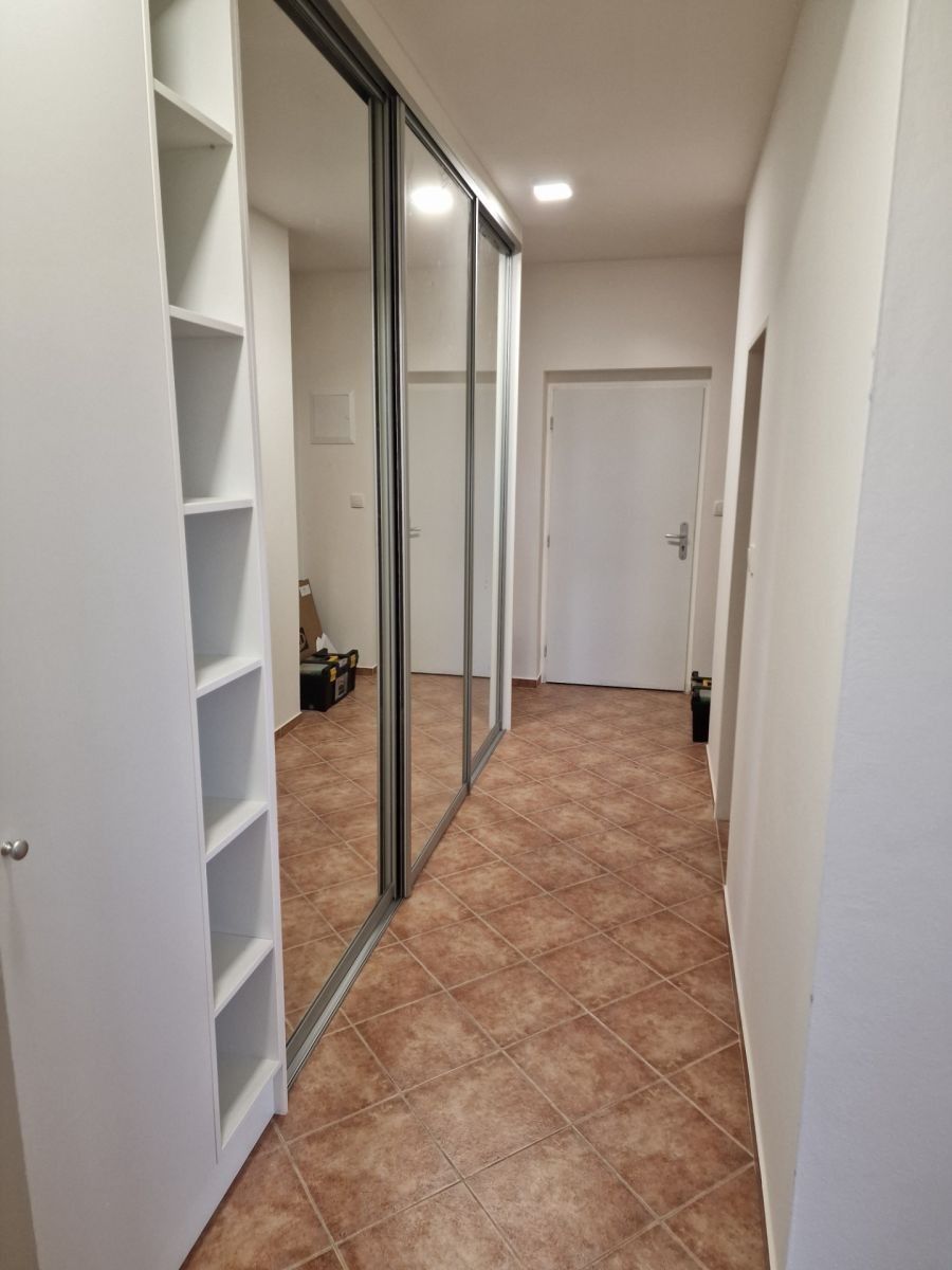 Byt 2+kk · 51 m² · Lesní, Holubice - Kozinec, Středočeský kraj - 4