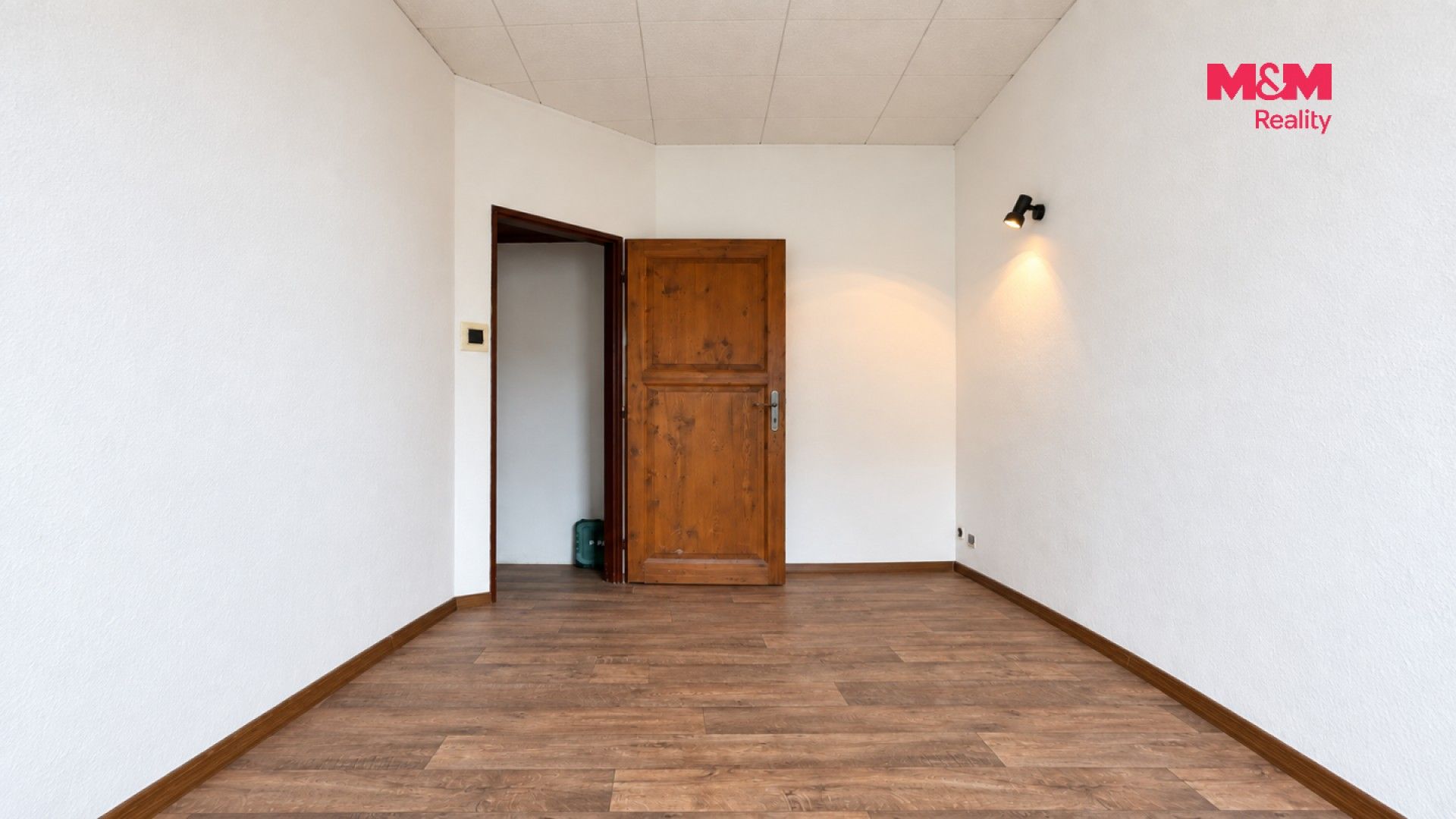 Kancelář · 9 m² · Chomutovská 83, Klášterec nad Ohří - 3