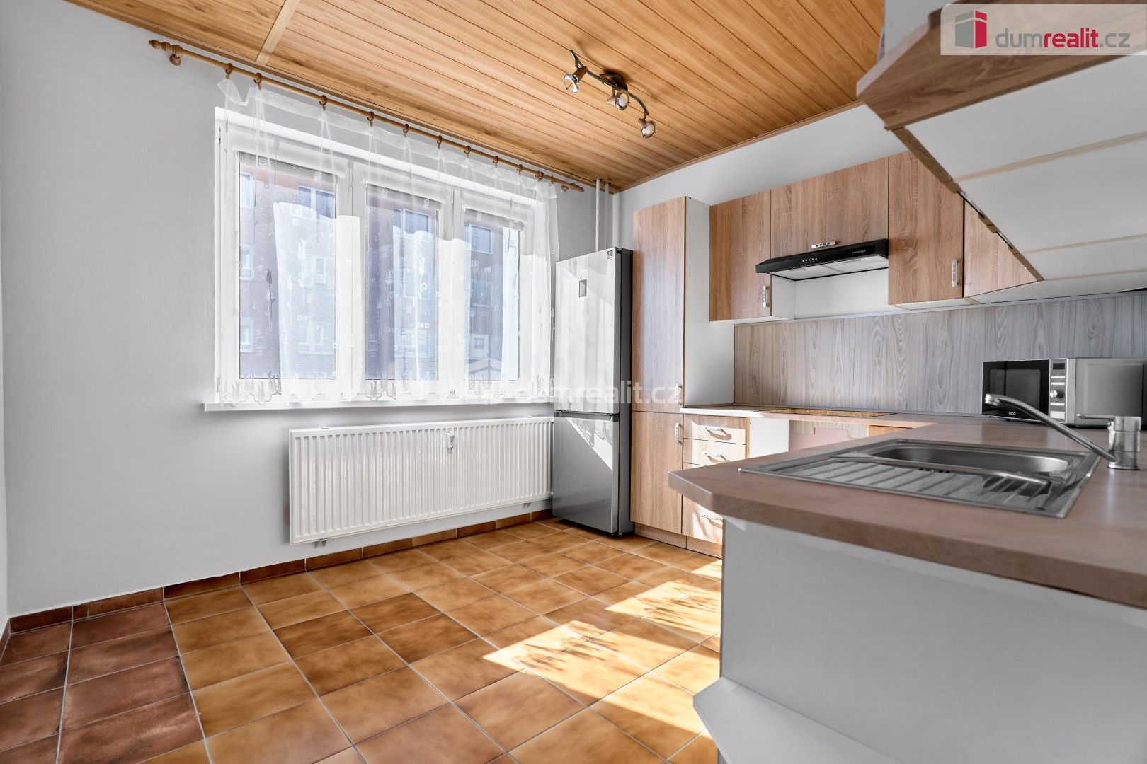 Prodej byt 2+1 - Sídliště, Hroznětín, 59 m²