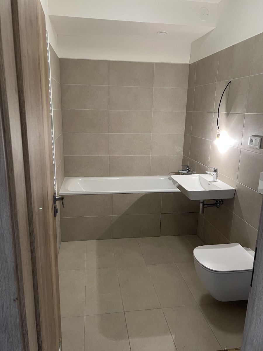 Byt 2+kk · 53 m² · Plukovníka Hamšíka  , Praha Kbely - 3