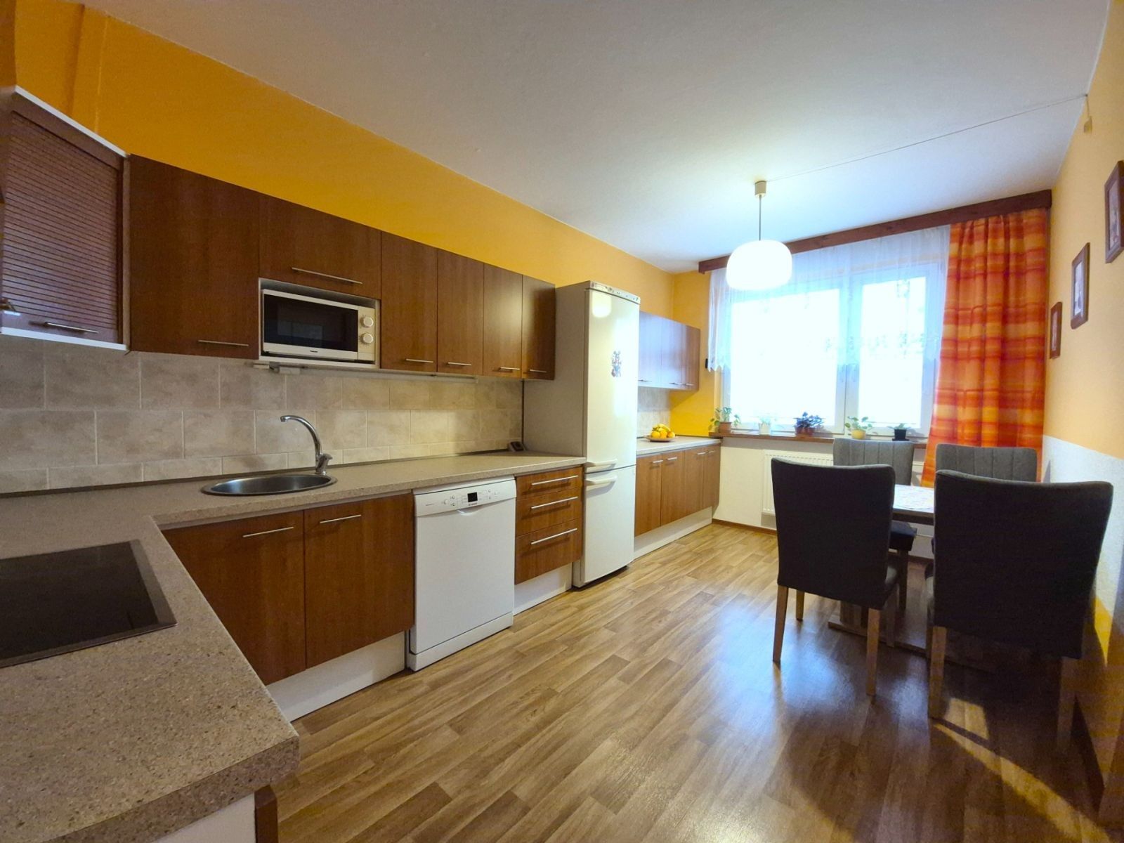 Byt 3+1 · 74 m² · Dobiášova, Liberec - Rochlice u Liberce, Liberecký kraj - 4