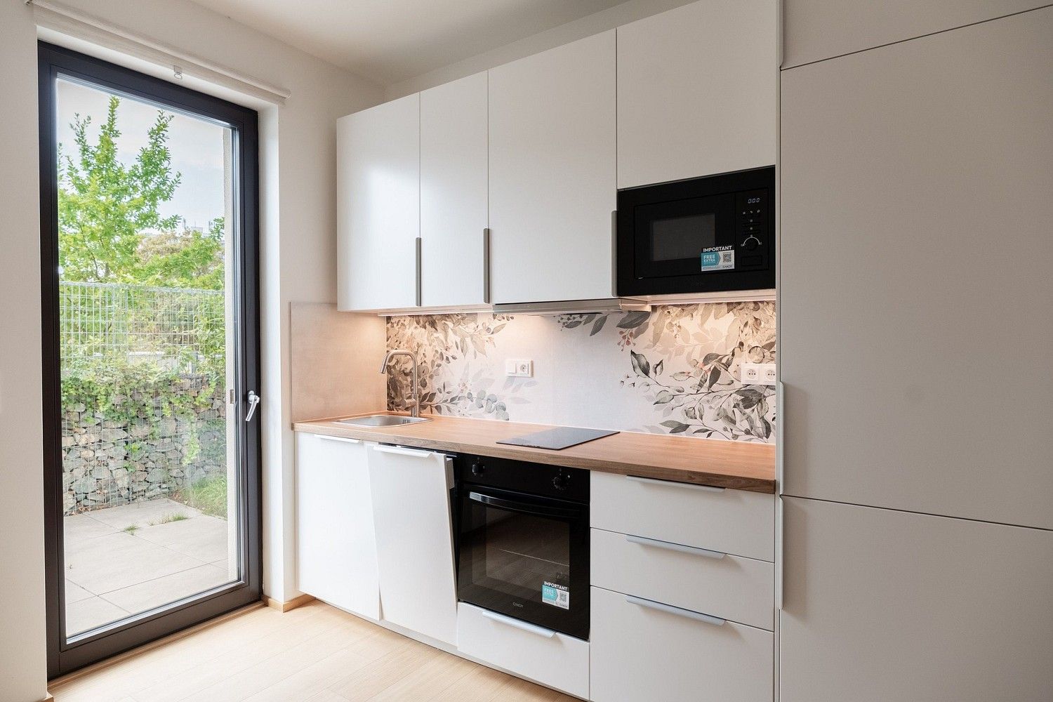 Byt 2+kk · 42 m² · Praha - Hrdlořezy, okres Praha 9, Hlavní město Praha - 3