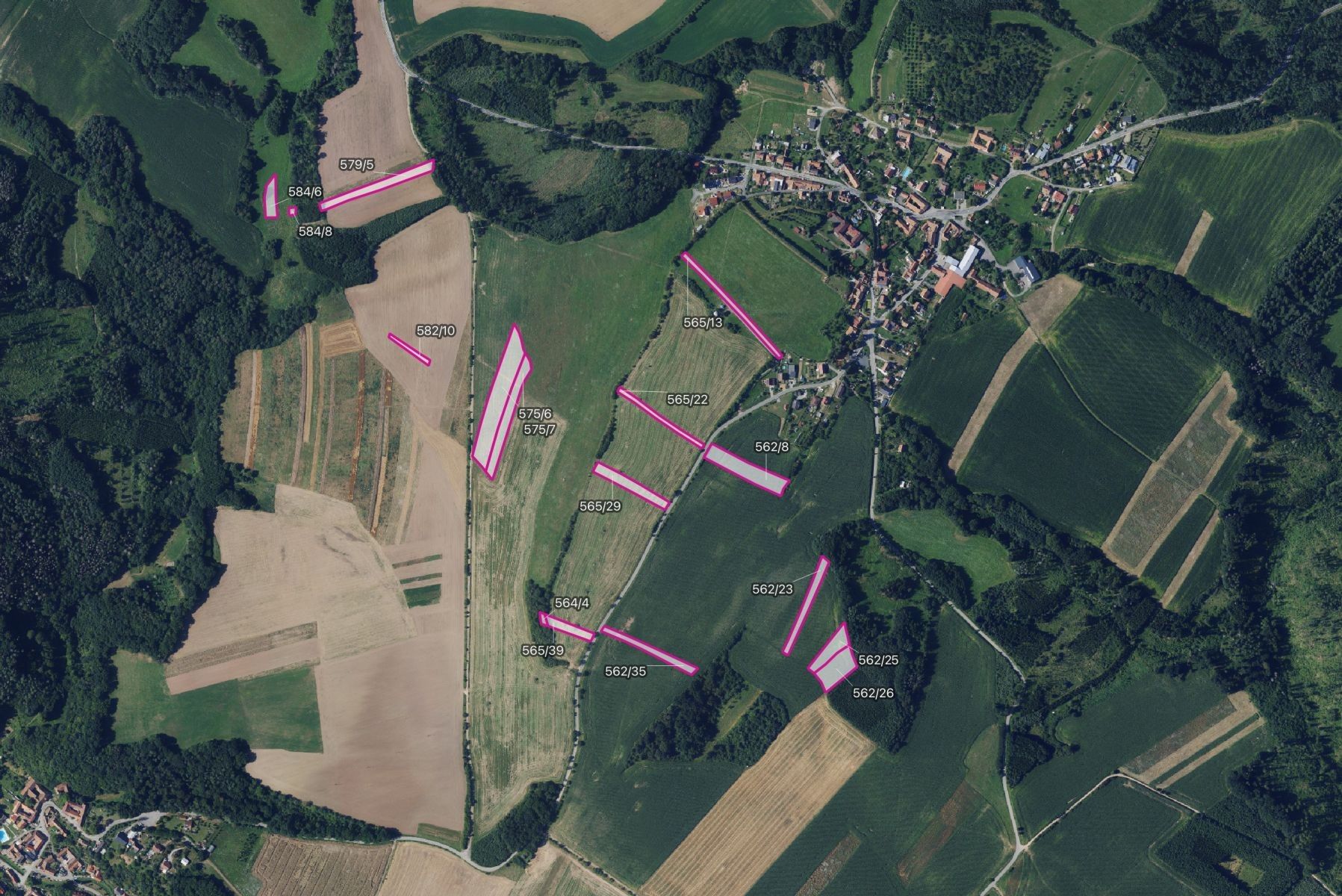 Zemědělský pozemek, 9 268 m²