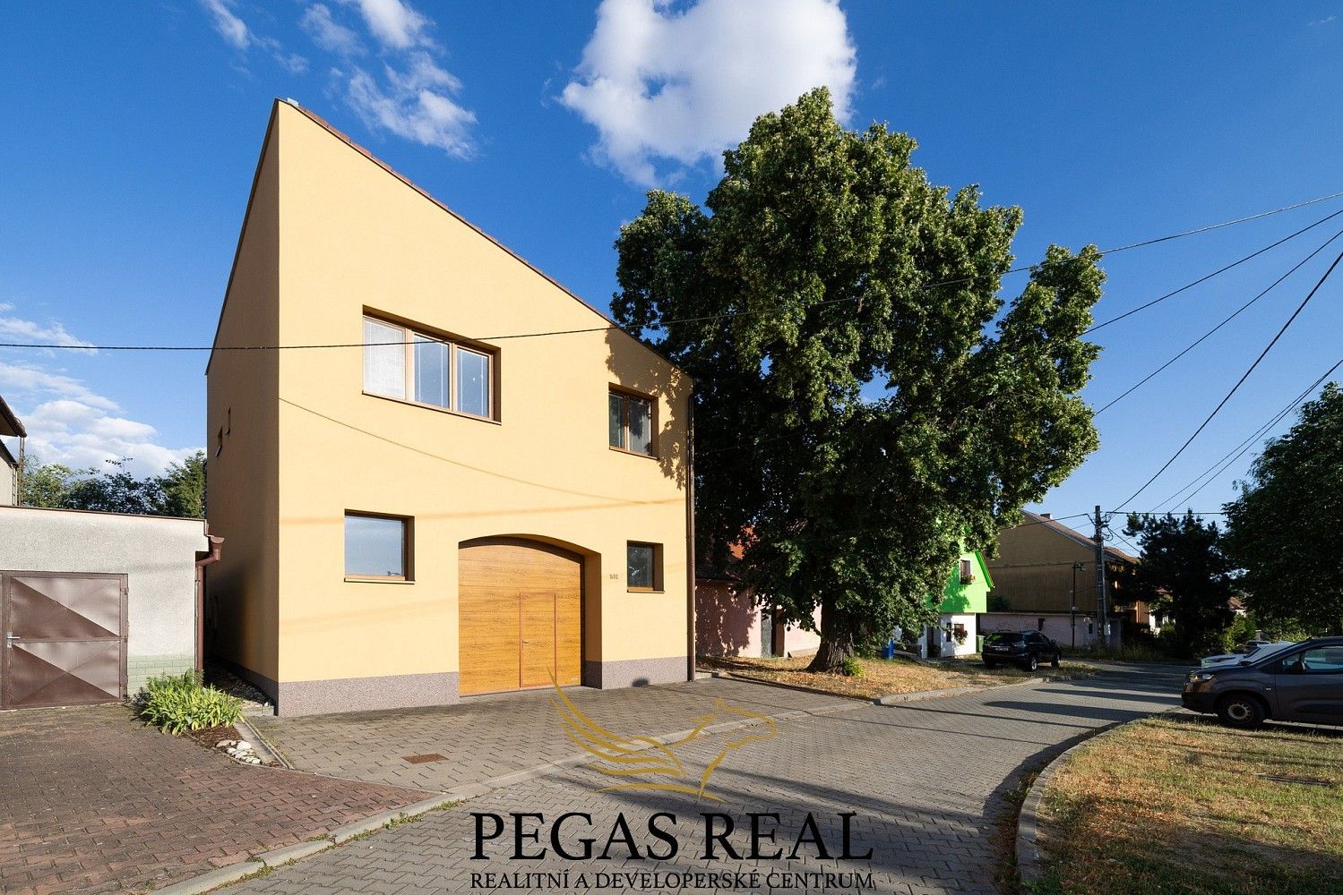 Ubytovací zařízení, 271 m²