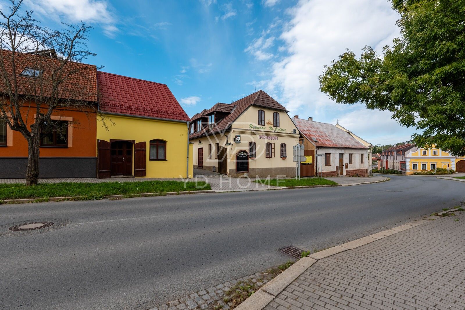 Prodej ubytovací zařízení - Masarykovo náměstí, Starý Plzenec, 480 m²
