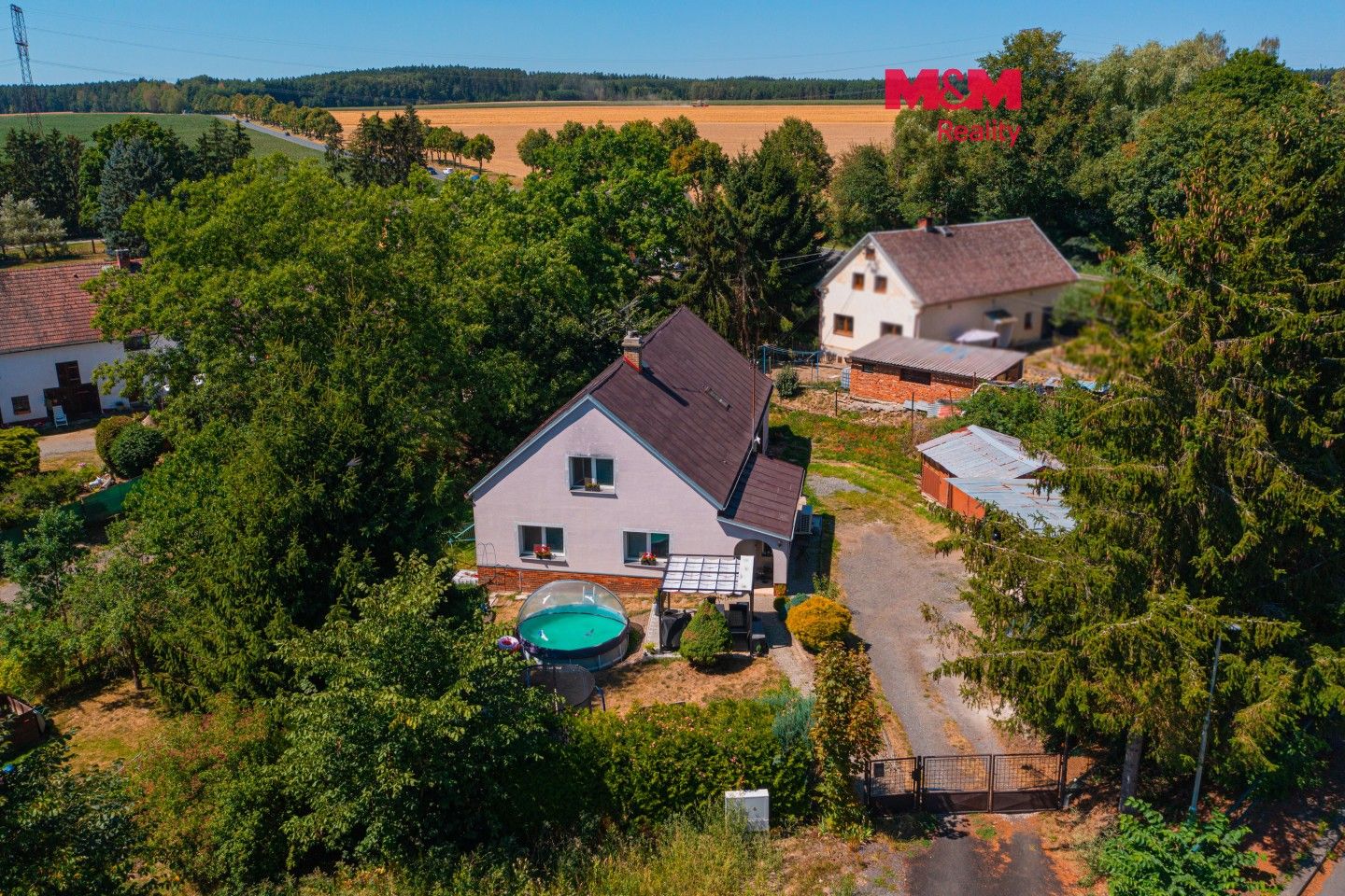 Rodinné domy, Holostřevy, Bor, 200 m² - 1
