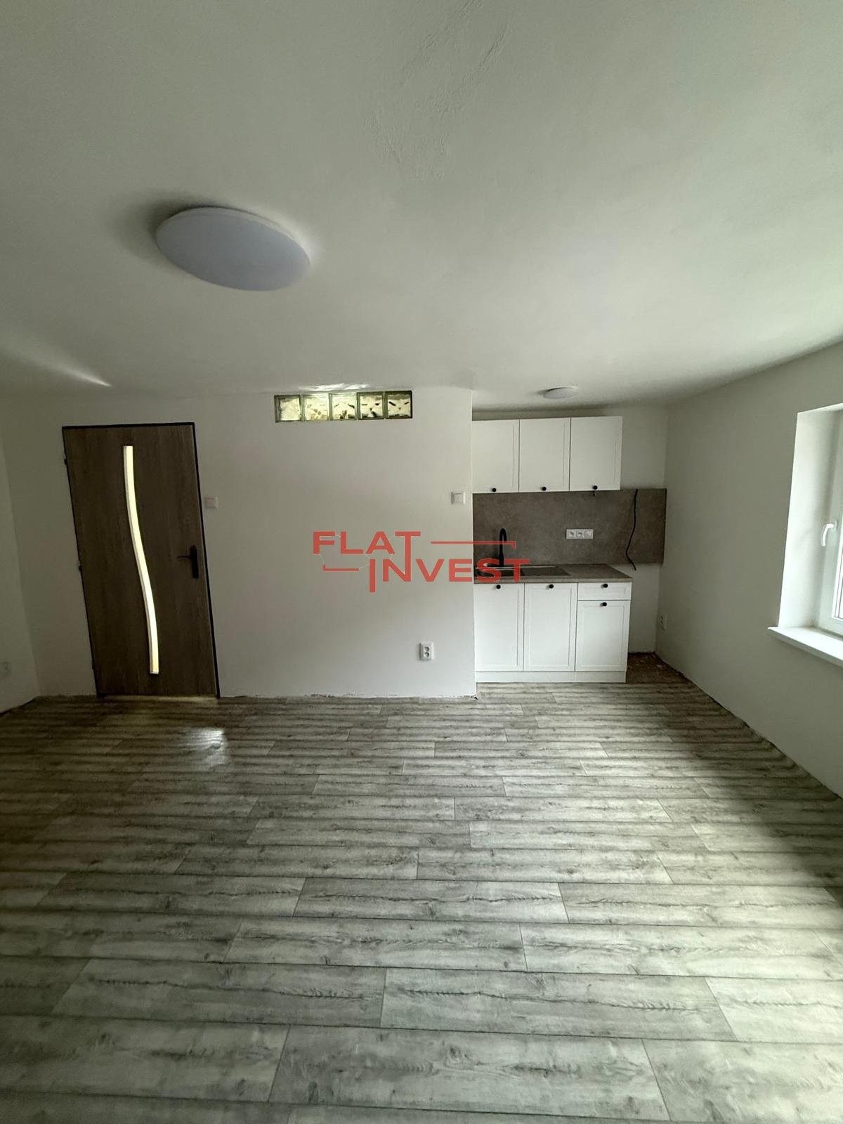 Prodej byt 1+kk - Nádražní, Benešov nad Ploučnicí, 27 m²