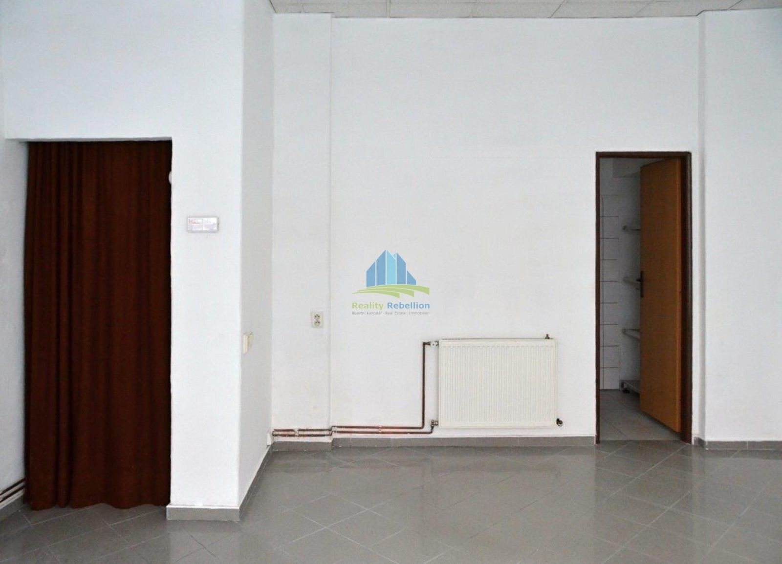 Pronájem obchodní prostory - Hlavní, Aš, 32 m² - 5