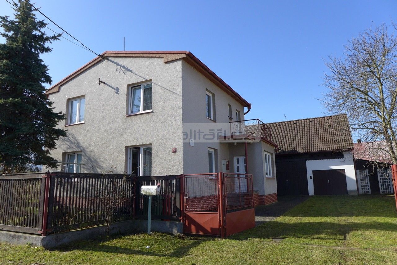 Rodinné domy, Horní 240, Poběžovice, 146 m² - 1