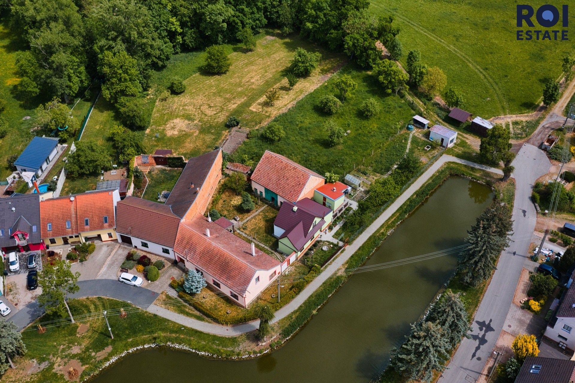 Pozemky pro bydlení, U Rybníka, Žabčice, 2 254 m² - 2