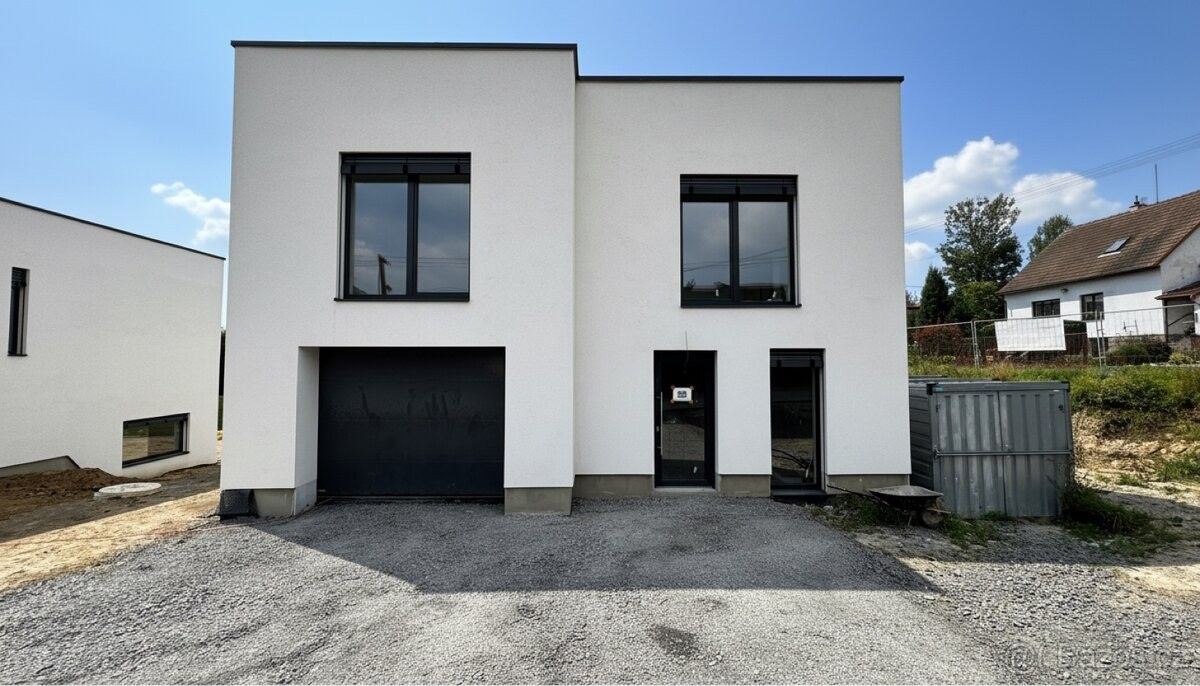 Rodinné domy, Staříč, 739 43