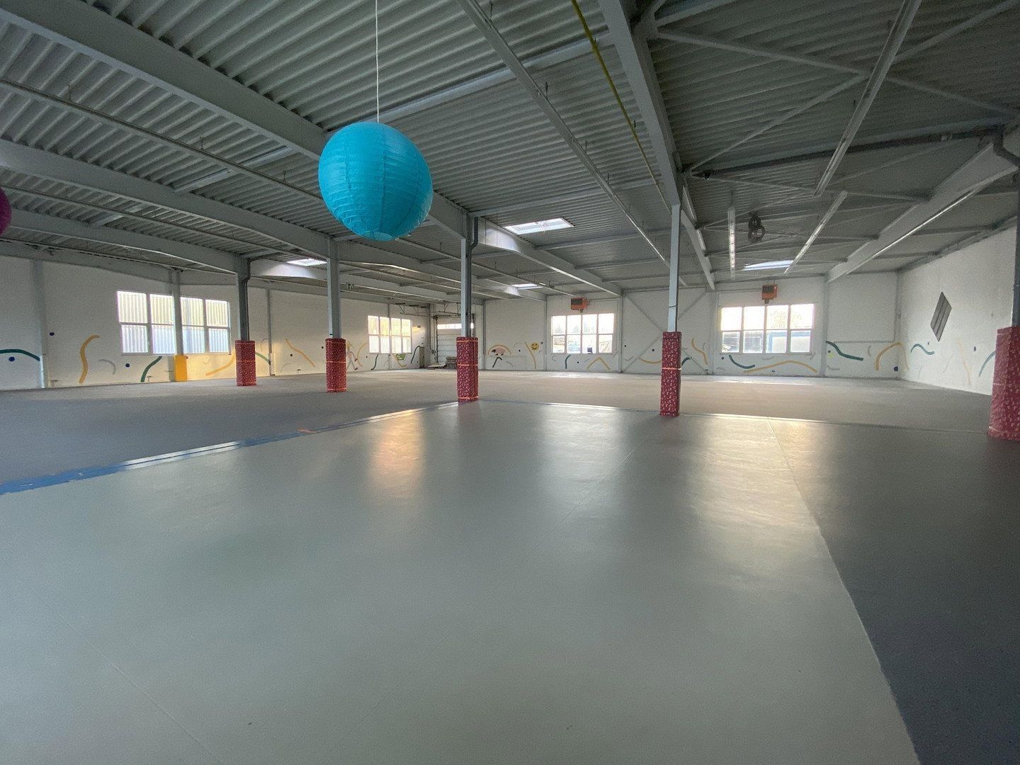 Obchodní prostory, , Hessen, 1 400 m² - 1