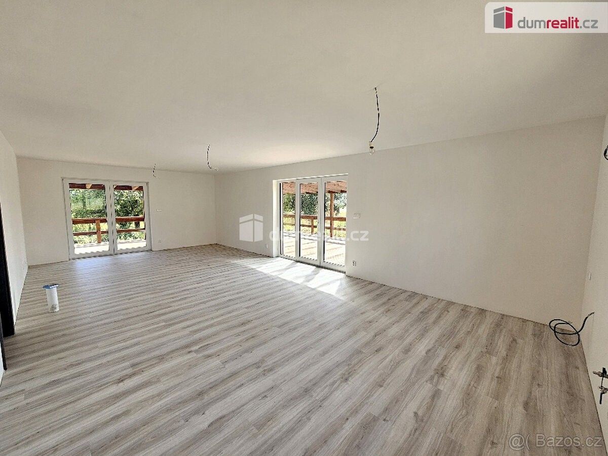 Prodej rodinný dům - Kralovice, 331 41