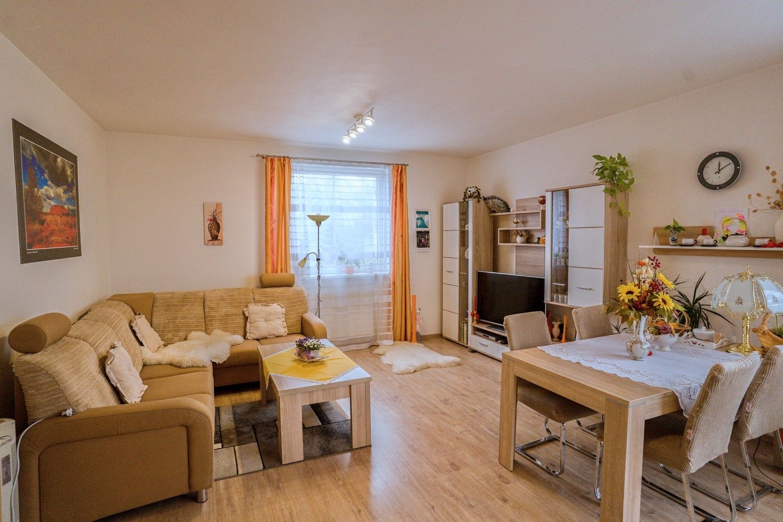 Pronájem byt 2+kk - Náchod, 55 m²