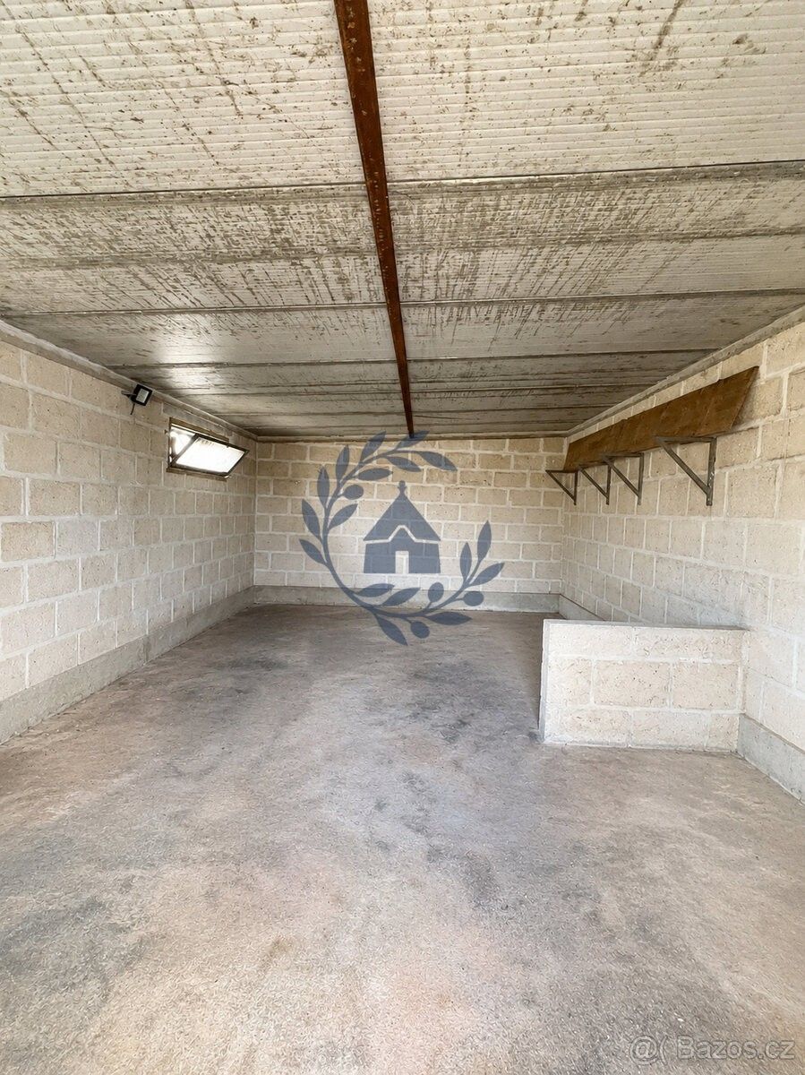 Prodej rodinný dům - 987 66, Zahraničí - 5