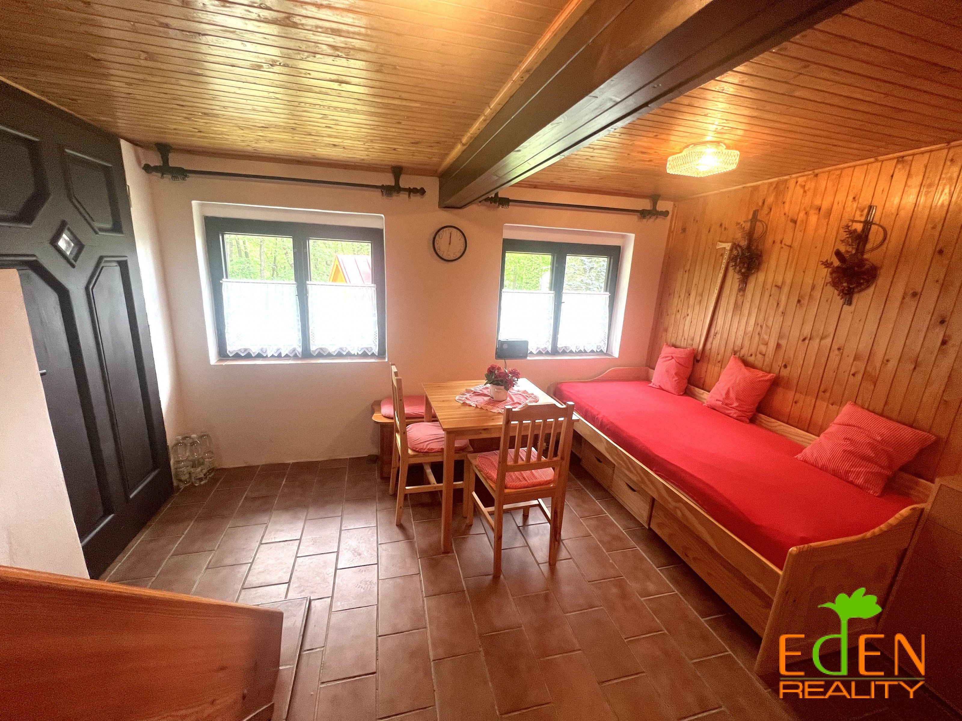 Chaty, Blovice, 57 m²