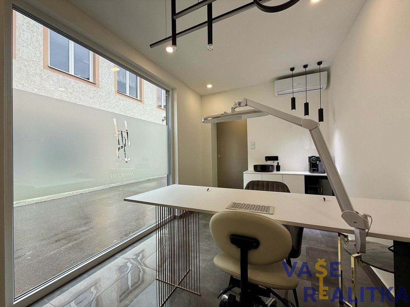 Obchodní prostory, Zábřeh, okres Šumperk, Olomoucký kraj, 17 m² - 2