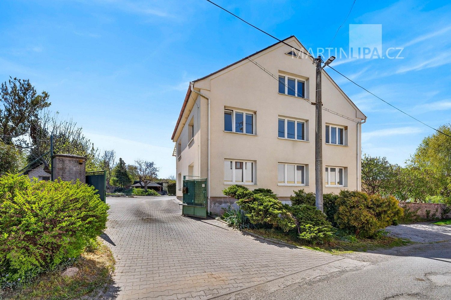 Rodinné domy, Kamenný Přívoz - Hostěradice, okres Praha-západ, Středočeský kraj, 326 m² - 1