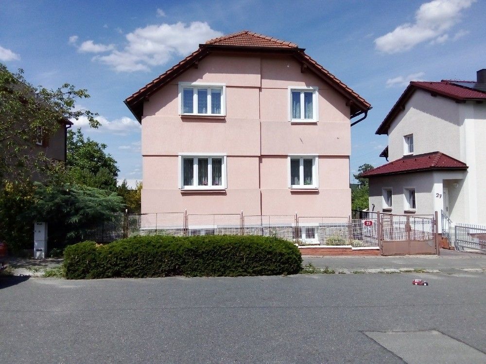 Rodinné domy, Plzeň, 323 00 - 1