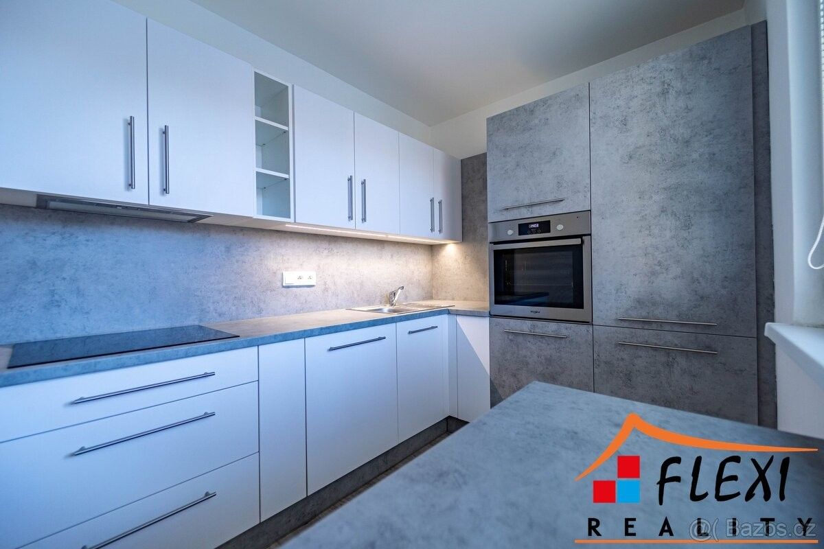 Byty, Ostrava, 700 30