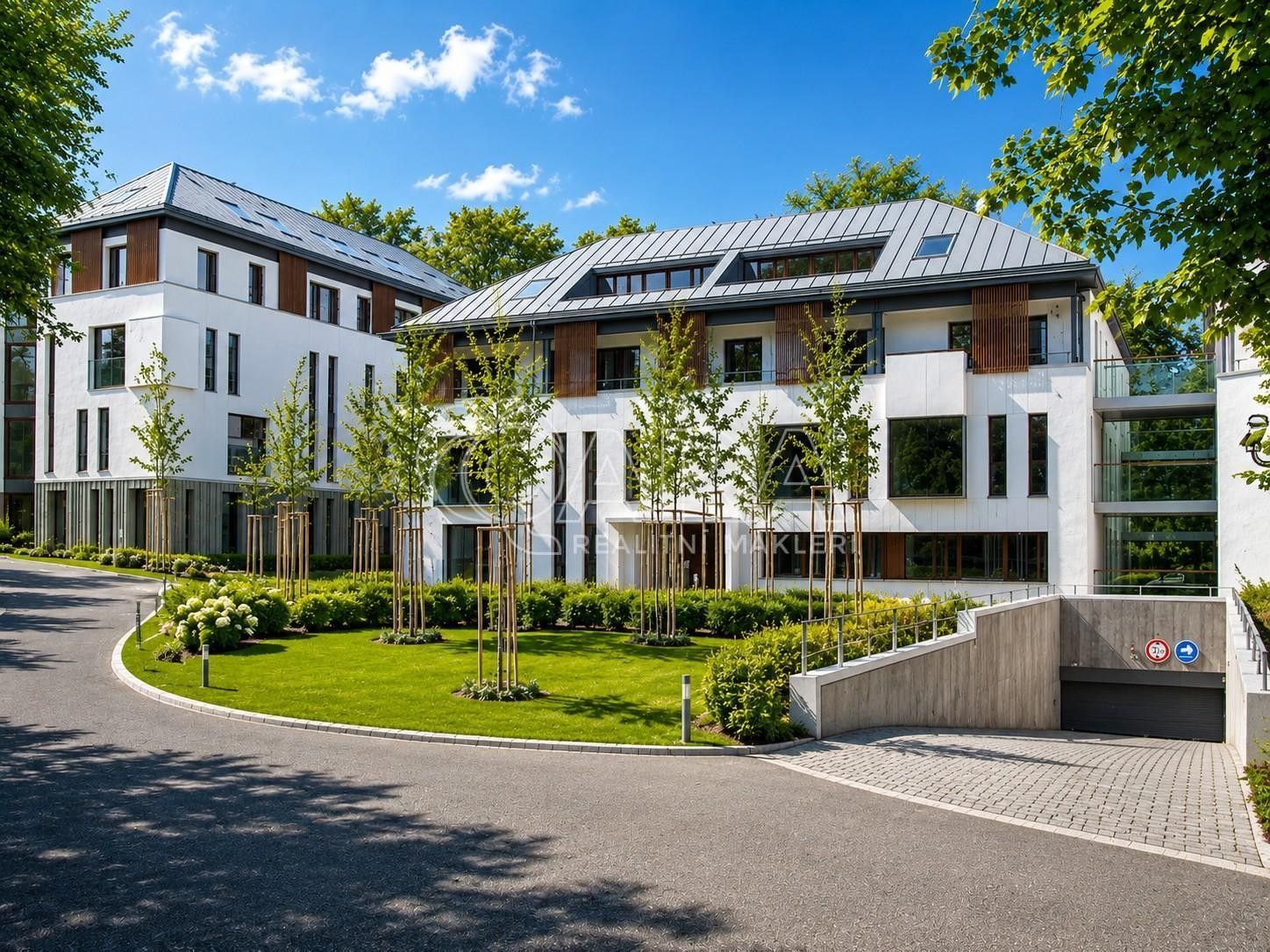 4+1, Pod kaštany , Praha, 164 m² - 1