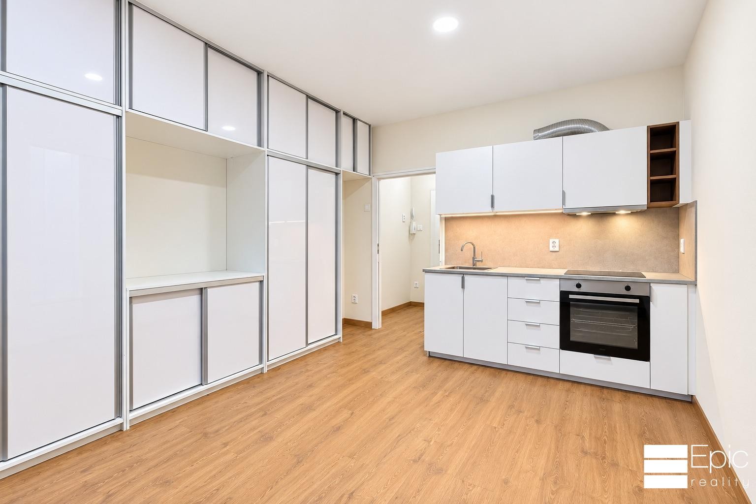 Pronájem byt 1+kk - Masarykova, Neratovice, 23 m² - 2