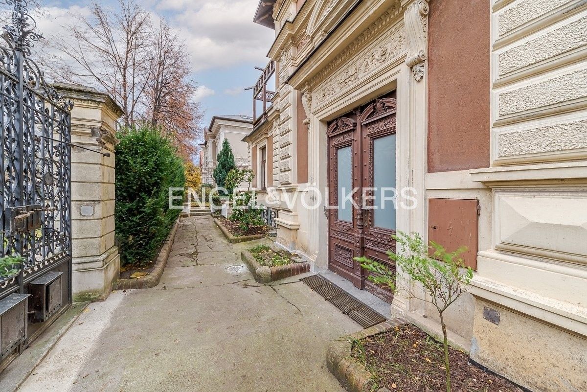Prodej vila - Slavíčkova 112, Praha Bubeneč, 400 m² - 5