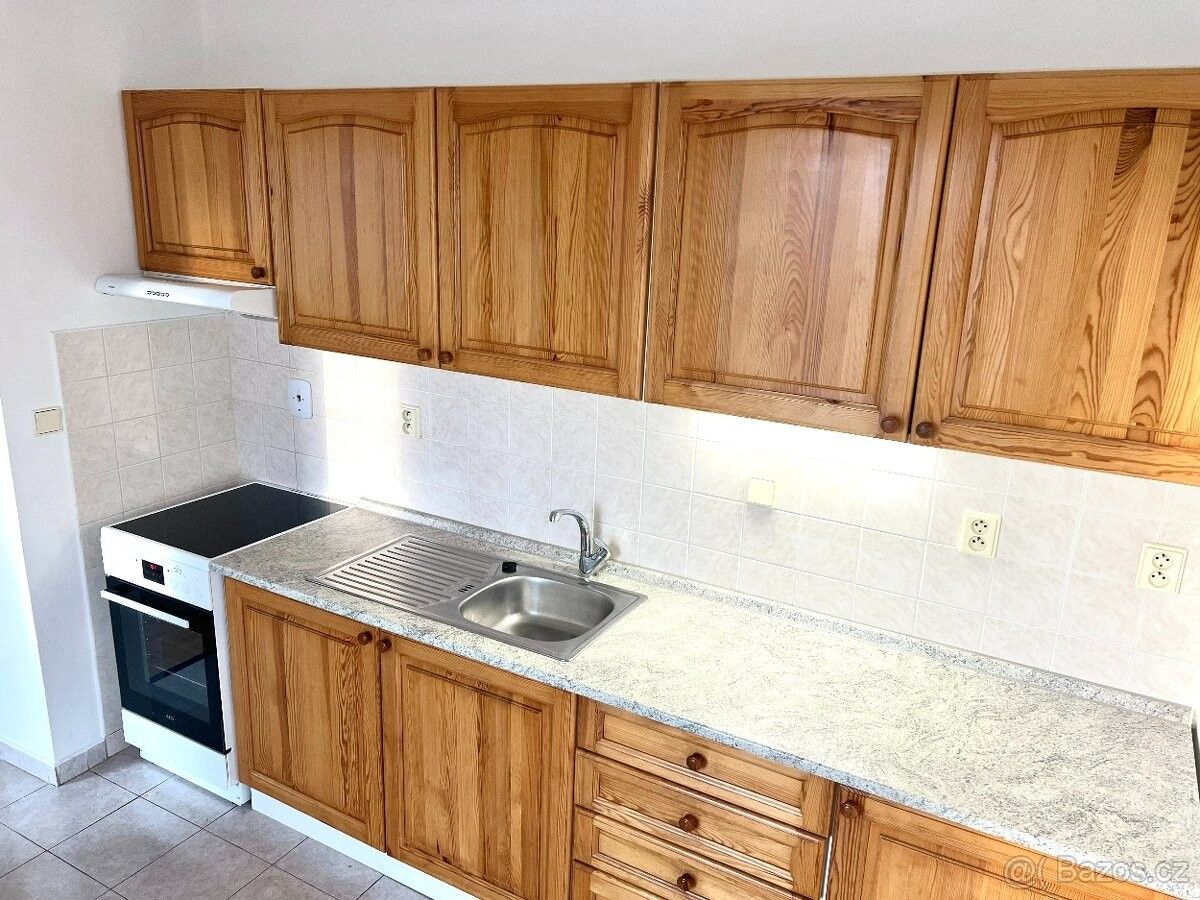 Byty, Vladislav, 675 01