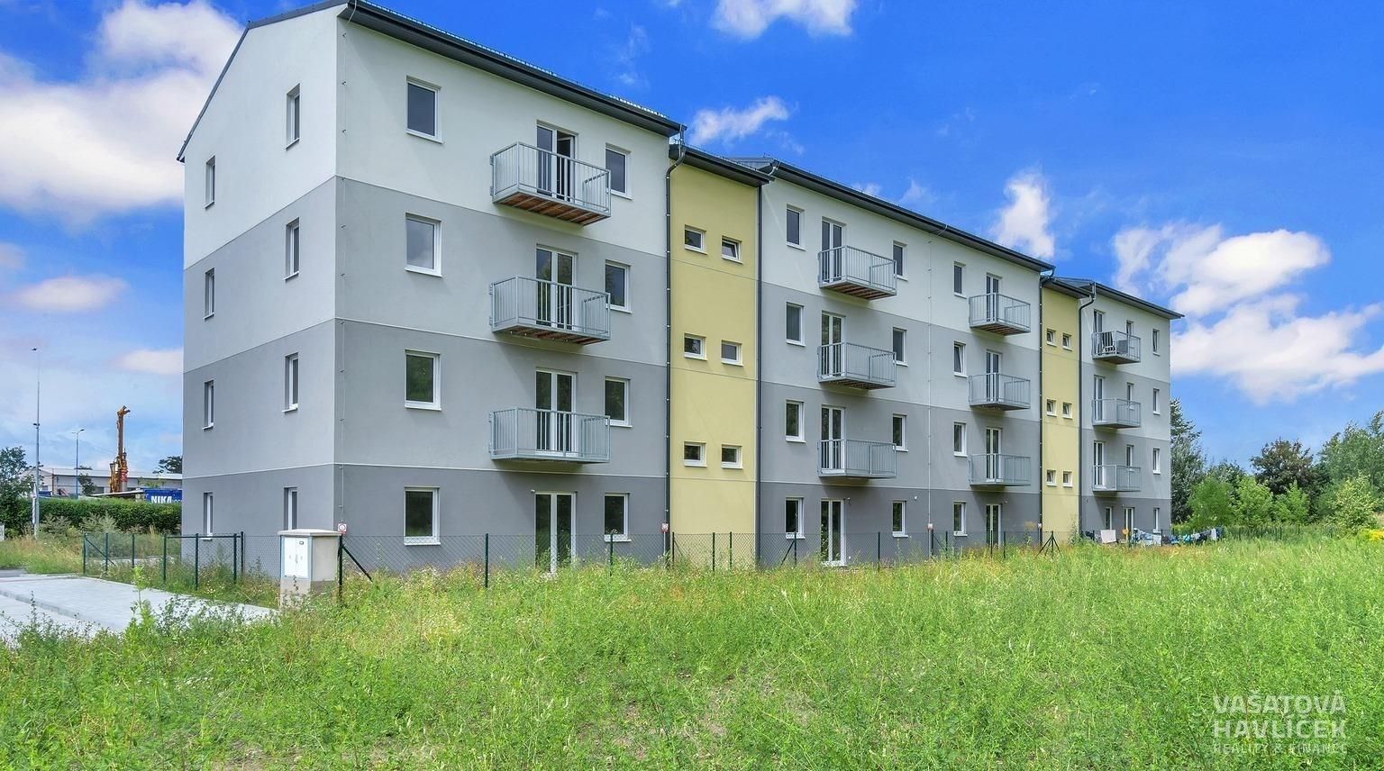 2+kk, Nádražní, Hrochův Týnec, 45 m²