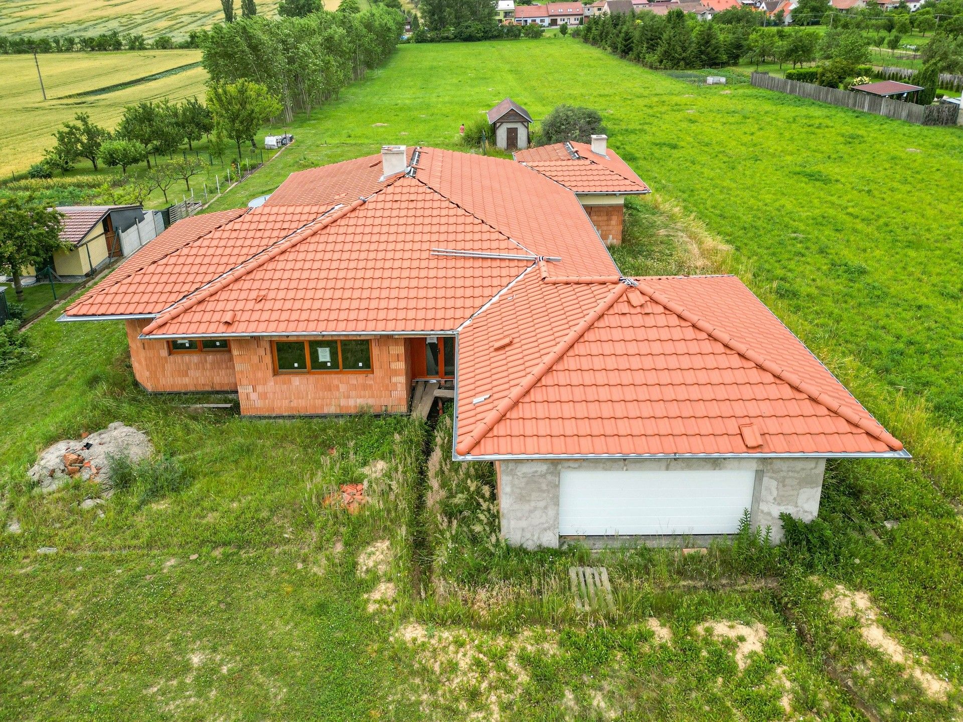 Prodej rodinný dům - Moravany, 330 m²