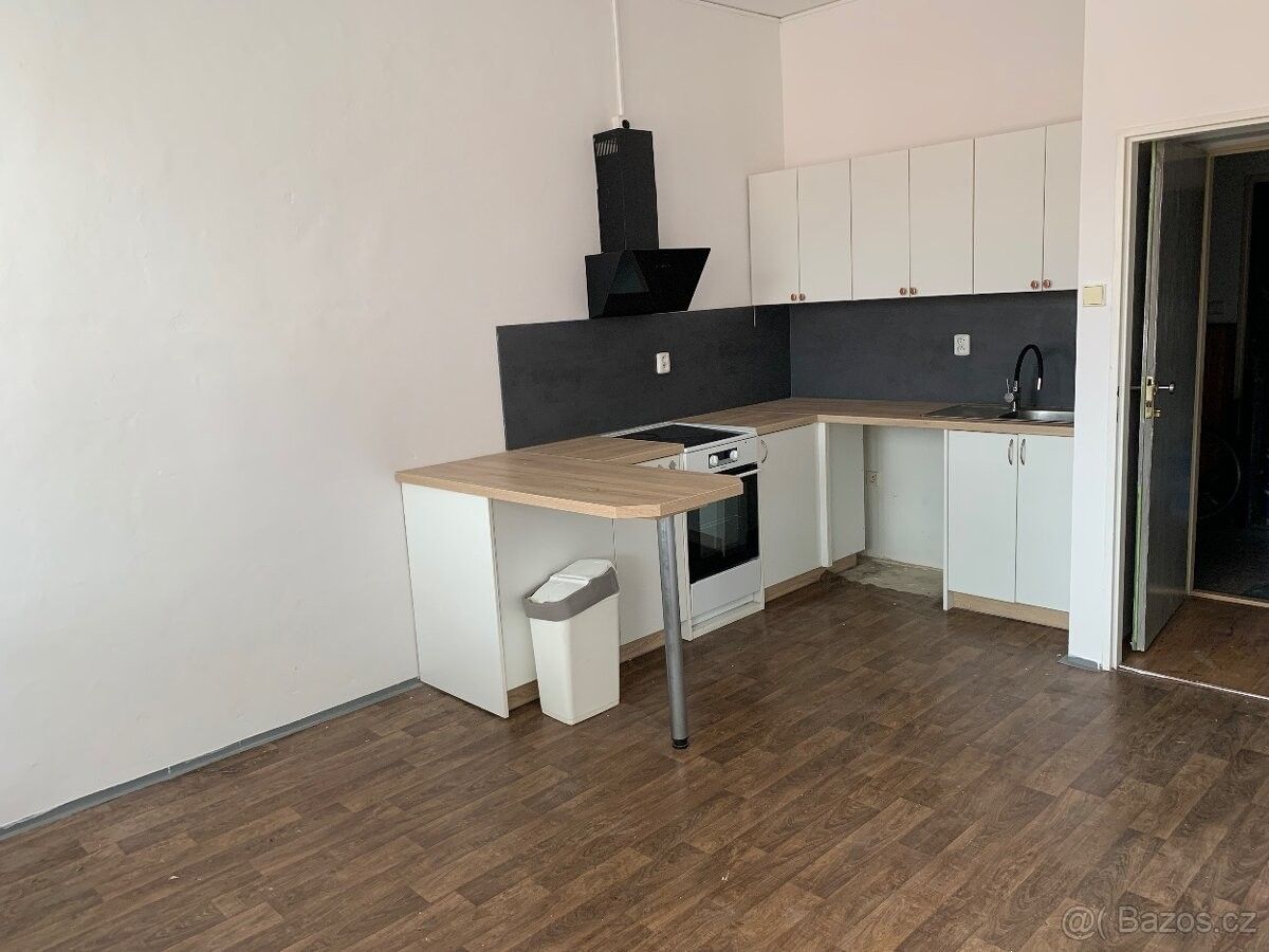 Byty, Doubravice nad Svitavou, 679 11 - 1